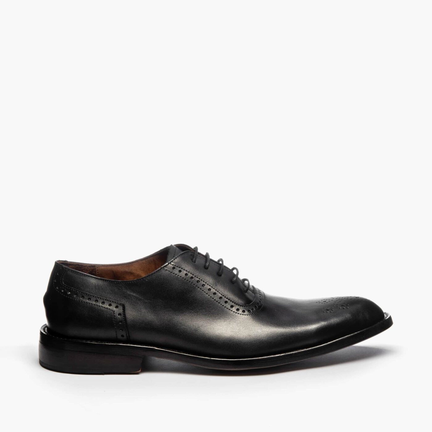Los zapatos Oxford son los principales y más importantes de entre todos los zapatos de vestir.