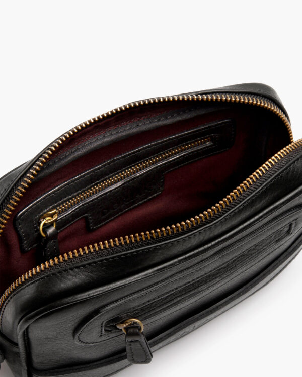 DORIAN | zapatos camperas equipaje DORIAN | zapatos camperas equipaje