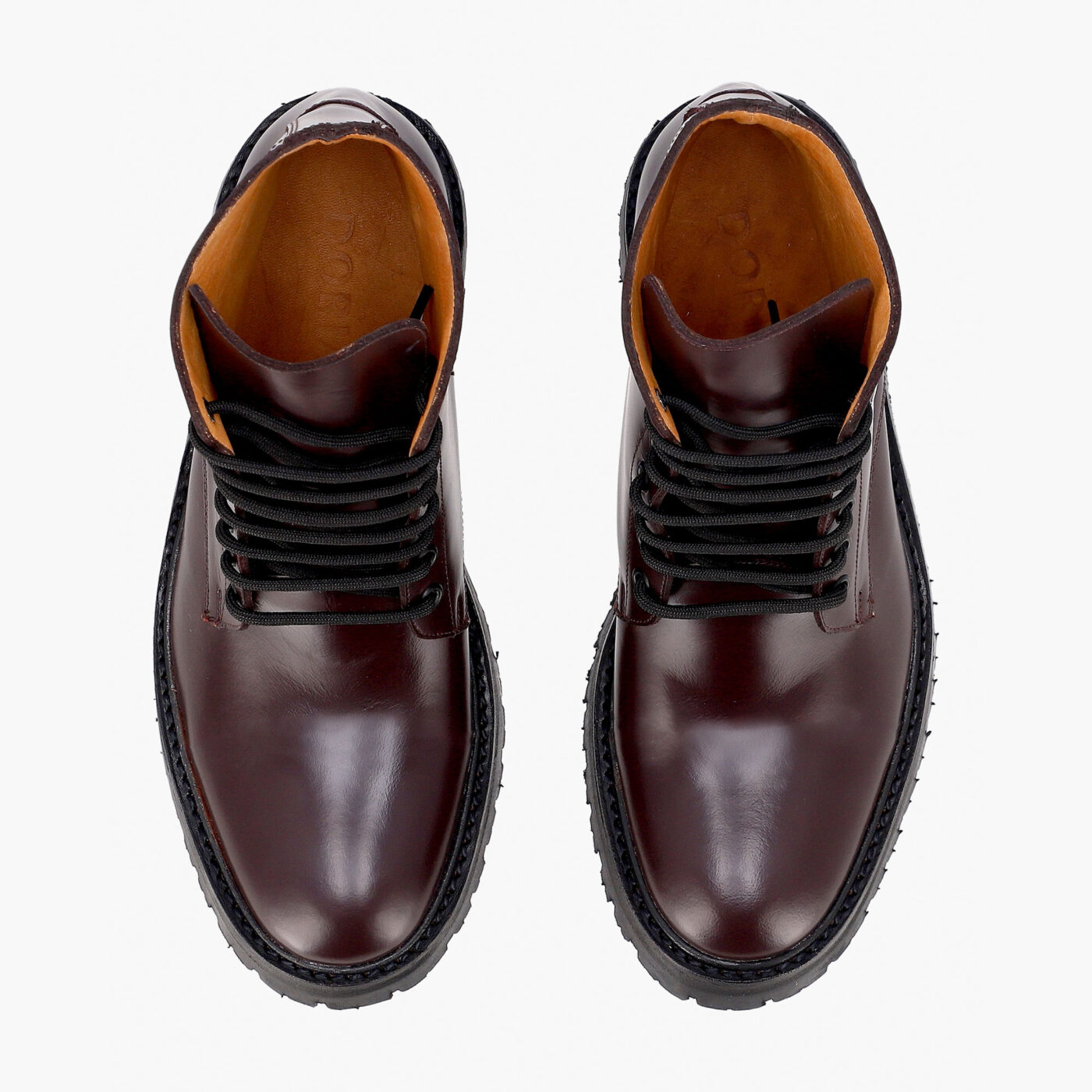 DORIAN - Dr.Martins Guinda 4