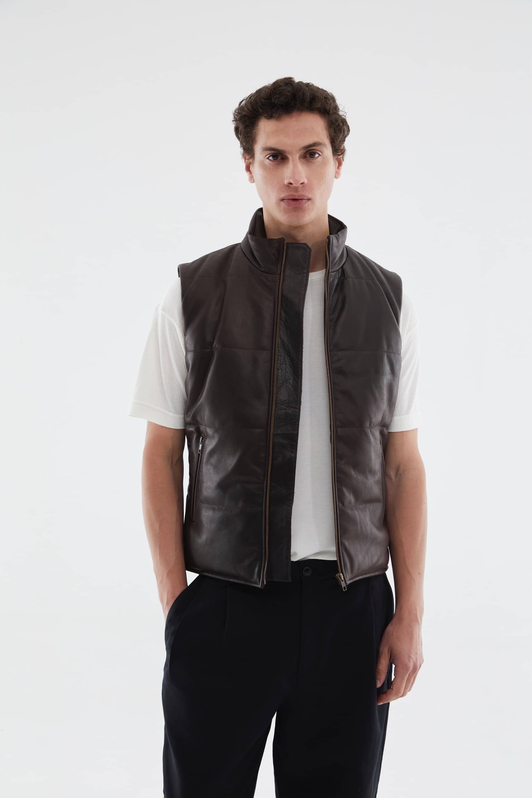 DORIAN Chaleco Puffer Siberia Chocolate - Imagen 2