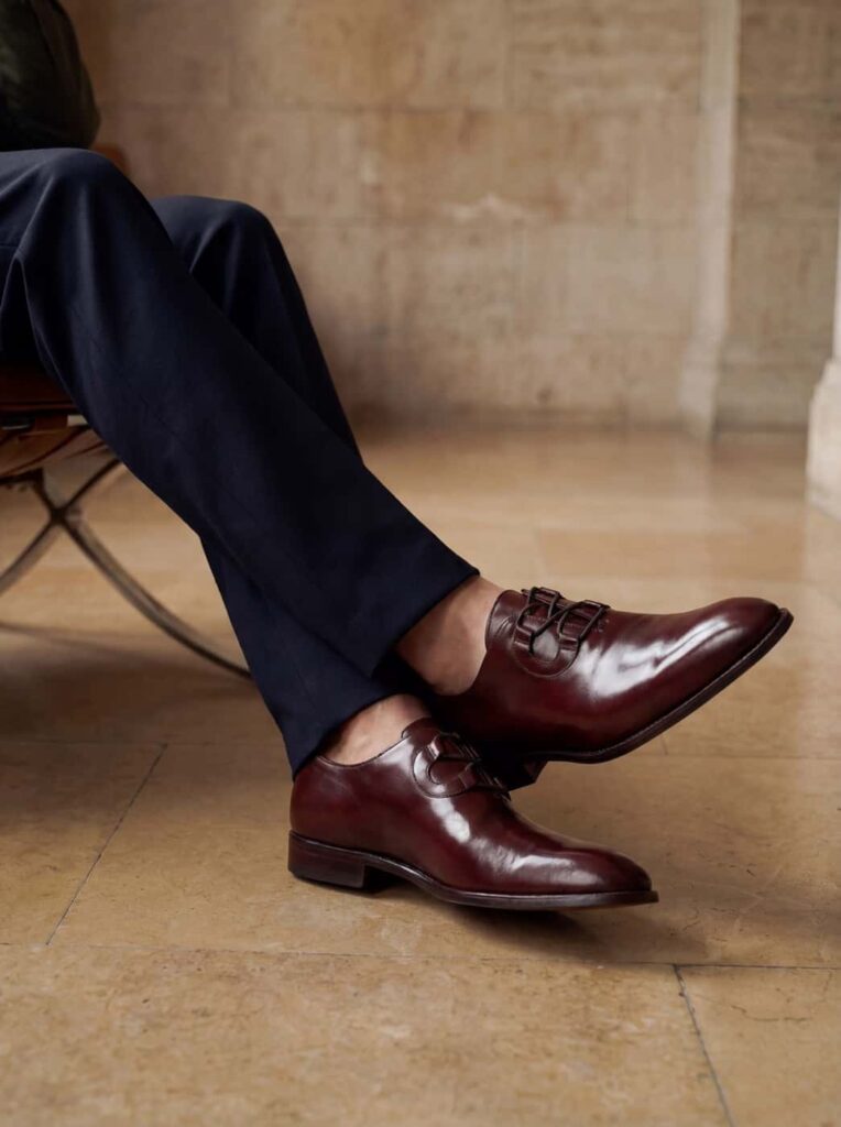 DORIAN | zapatos camperas equipaje